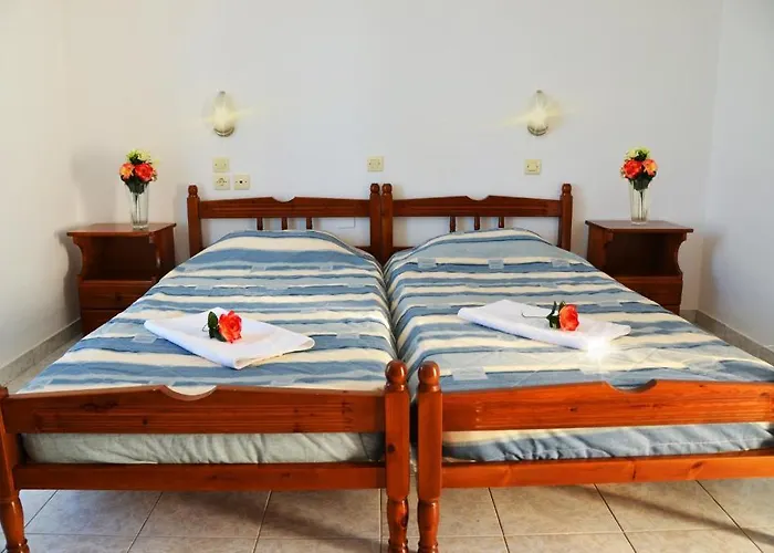 Daire George's Archangelos (Rhodes)